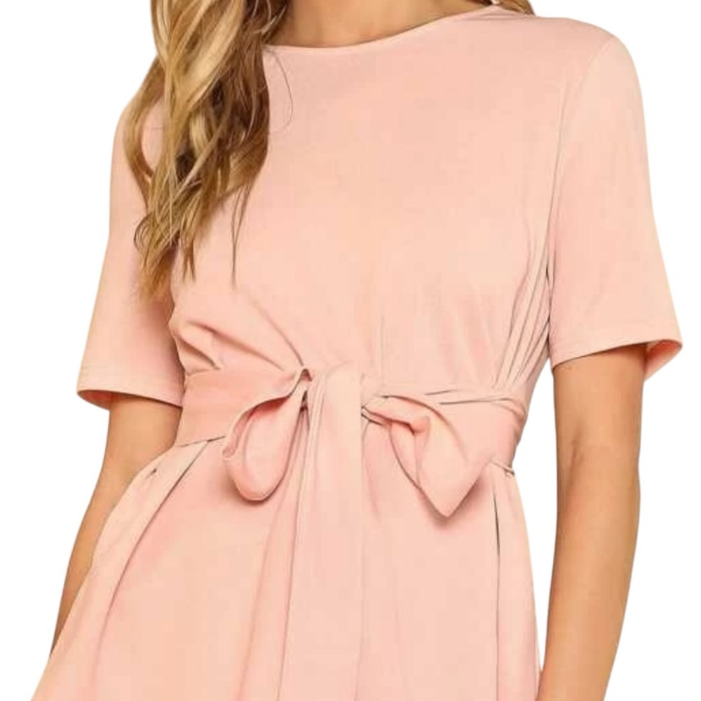 SHEIN Self Belt Keyhole Back Solid Top